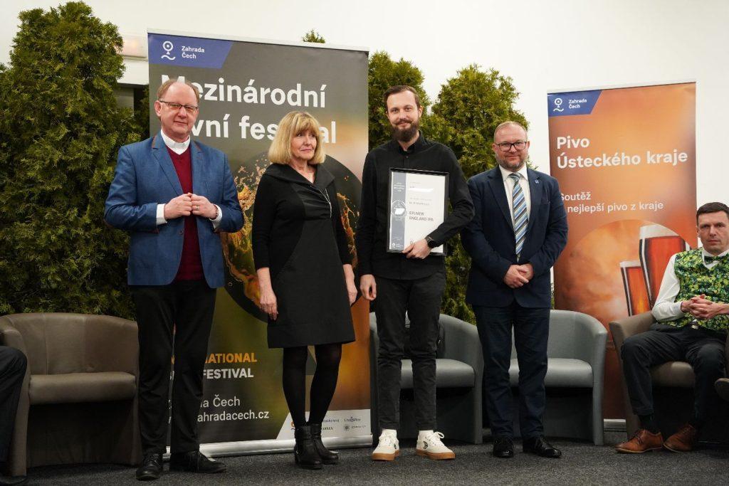 predani certifikatu pro EFI Pivovar