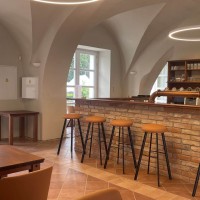 EFI Hostinec Konírna bar